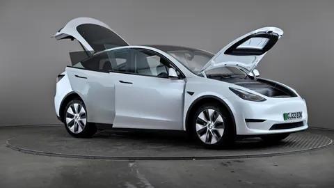 Tesla                     Model Y Long Range AWD Auto