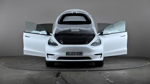 Tesla                     Model Y Long Range AWD Auto