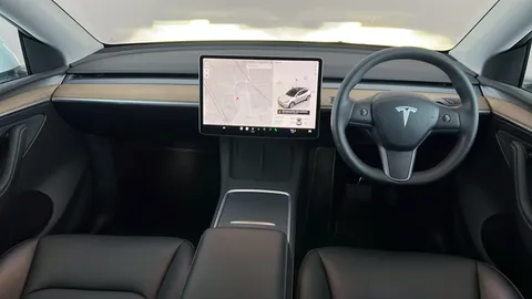Tesla                     Model Y Long Range AWD Auto