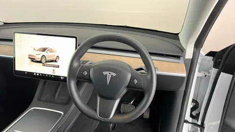 Tesla                     Model Y Long Range AWD Auto