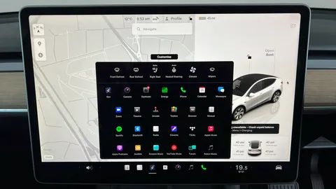 Tesla                     Model Y Long Range AWD Auto