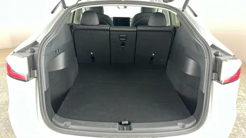 Tesla                     Model Y Long Range AWD Auto