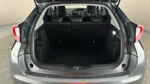 Honda Civic 1.8 i-VTEC SR