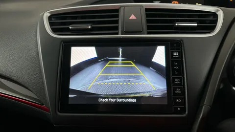 Honda Civic 1.8 i-VTEC SR