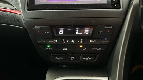 Honda Civic 1.8 i-VTEC SR