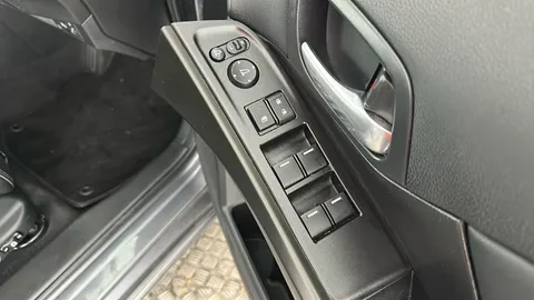 Honda Civic 1.8 i-VTEC SR