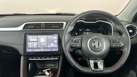 MG MOTOR UK ZS 130kW Trophy EV 51kWh Auto