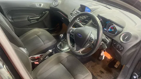 FORD FIESTA 1.0 EcoBoost Titanium
