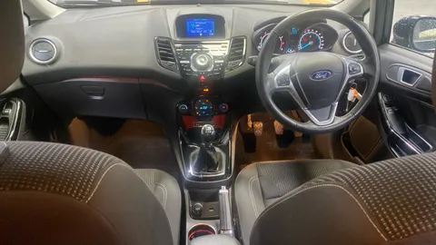 FORD FIESTA 1.0 EcoBoost Titanium