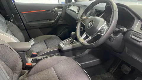 Renault Captur 1.6 E-Tech full hybrid 145 Techno 5dr Auto