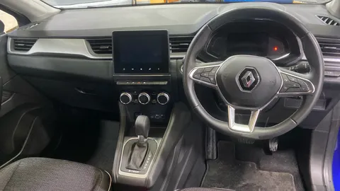 Renault Captur 1.6 E-Tech full hybrid 145 Techno 5dr Auto