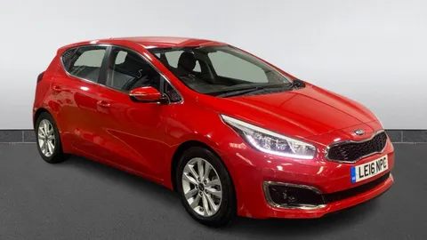 KIA CEED 1.0T GDi ISG 2