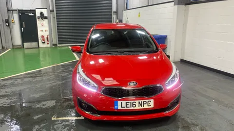 KIA CEED 1.0T GDi ISG 2