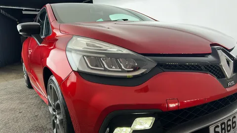 RENAULT CLIO 1.6T 16V Renaultsport Nav 200 Auto