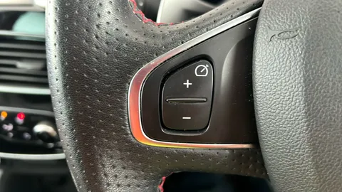 RENAULT CLIO 1.6T 16V Renaultsport Nav 200 Auto