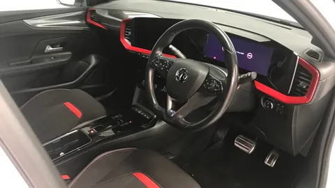 VAUXHALL MOKKA 100kW SRi Premium 50kWh Auto