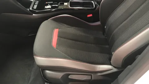 VAUXHALL MOKKA 100kW SRi Premium 50kWh Auto