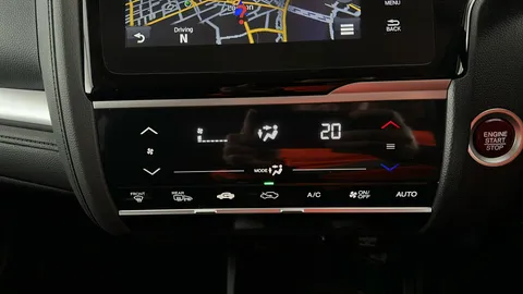 HONDA JAZZ 1.3 EX Navi