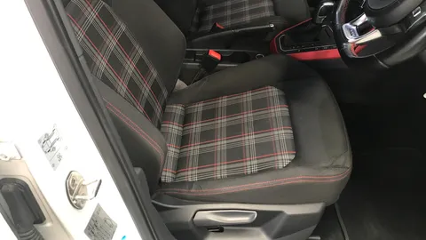 VOLKSWAGEN POLO 2.0 TSI GTI DSG