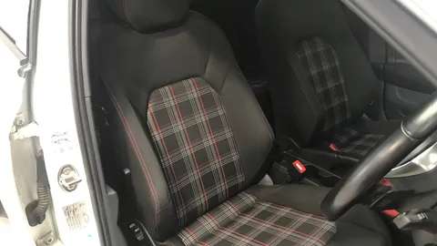 VOLKSWAGEN POLO 2.0 TSI GTI DSG