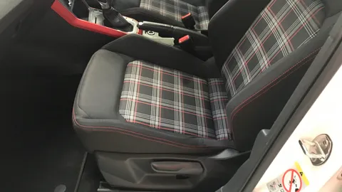 VOLKSWAGEN POLO 2.0 TSI GTI DSG