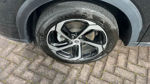 MG MOTOR UK HS 1.5 T-GDI PHEV SE Auto