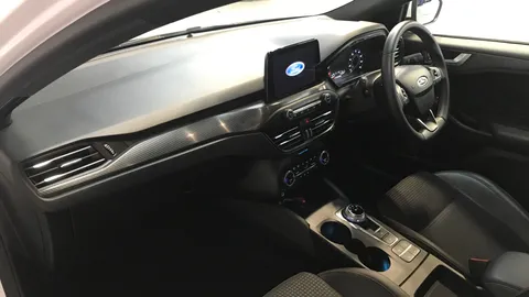 FORD FOCUS 1.0 EcoBoost 125 ST-Line X Auto