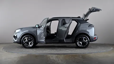 PEUGEOT 2008 100kW Allure 50kWh Auto