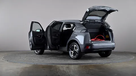 PEUGEOT 2008 100kW Allure 50kWh Auto