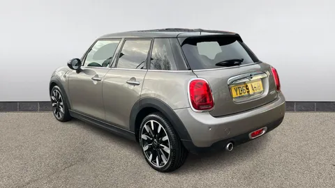 MINI HATCHBACK 1.5 Cooper Exclusive II Auto