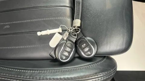 MINI HATCHBACK 1.5 Cooper Exclusive II Auto