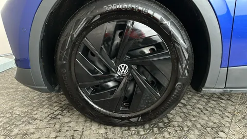 VOLKSWAGEN ID.4 109kW Life Pure 52kWh Auto