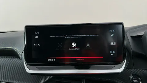 PEUGEOT 2008 1.2 PureTech 130 GT EAT8