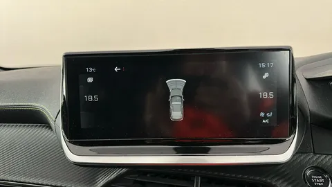 PEUGEOT 2008 1.2 PureTech 130 GT EAT8