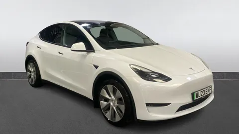 TESLA MODEL Y RWD Auto