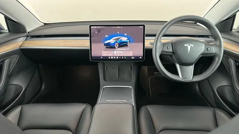 TESLA MODEL 3 Long Range AWD Auto