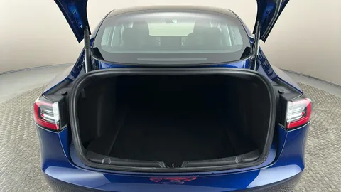 TESLA MODEL 3 Long Range AWD Auto