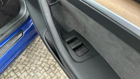 TESLA MODEL 3 Long Range AWD Auto