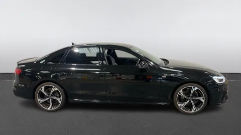 AUDI A4 35 TFSI Black Edition S Tronic