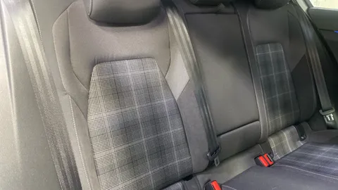 VOLKSWAGEN GOLF 2.0 TDI 200 GTD DSG