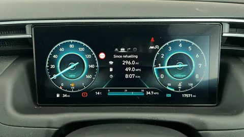 Hyundai Tucson 1.6 TGDi SE Connect 2WD