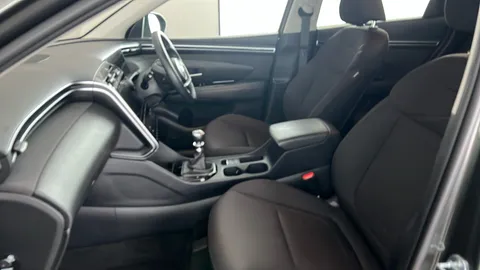 Hyundai Tucson 1.6 TGDi SE Connect 2WD