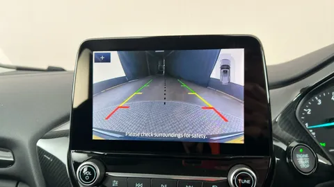 Ford Puma 1.0 EcoBoost Hybrid mHEV Titanium