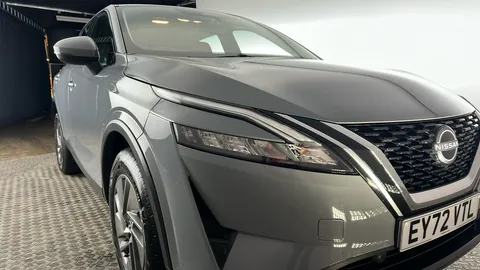 Nissan Qashqai 1.3 DiG-T MH 158 Acenta Premium 5dr Xtronic