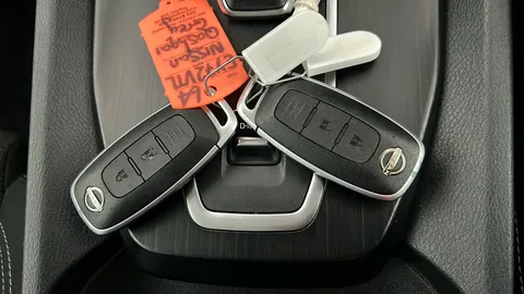 Nissan Qashqai 1.3 DiG-T MH 158 Acenta Premium 5dr Xtronic