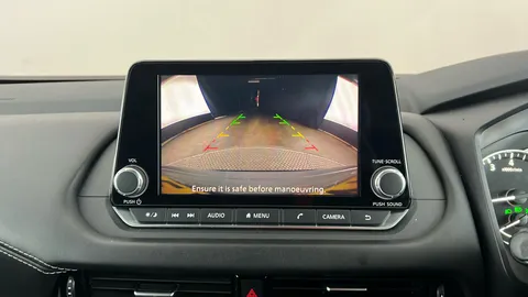 Nissan Qashqai 1.3 DiG-T MH 158 Acenta Premium 5dr Xtronic