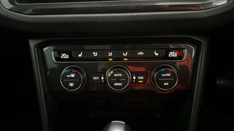 VOLKSWAGEN TIGUAN 1.5 TSi EVO 150 SEL DSG