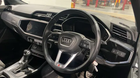 Audi Q3 35 TFSI S Line 5dr S Tronic