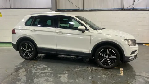 Volkswagen Tiguan 2.0 TDi 150 SE Nav 5dr DSG