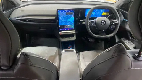 Renault Scenic E-Tech 160kW Techno 87kWh Long Range Auto